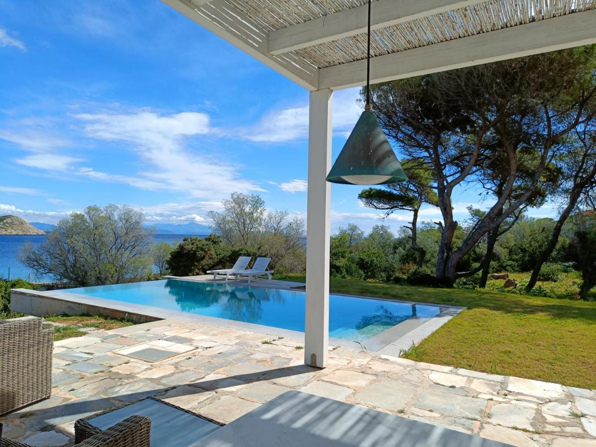Summer Villa In ปอร์โตราฟตี ภายนอก รูปภาพ