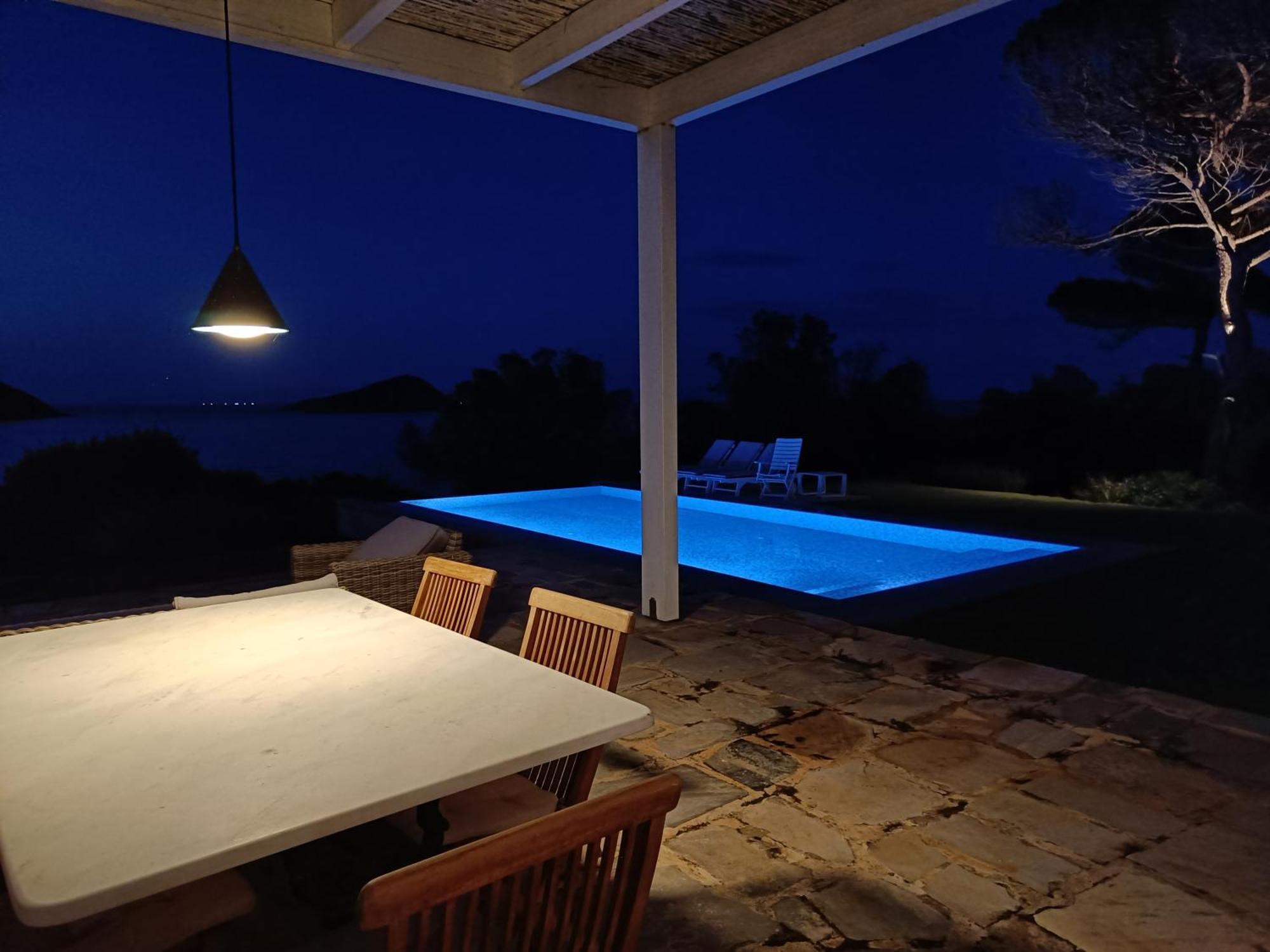Summer Villa In ปอร์โตราฟตี ภายนอก รูปภาพ