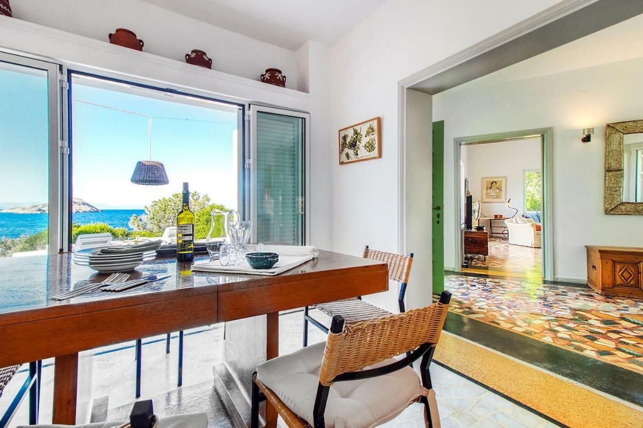 Summer Villa In ปอร์โตราฟตี ภายนอก รูปภาพ
